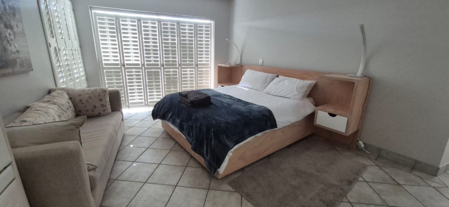 To Let 3 Bedroom Property for Rent in Mossel Bay Central Western Cape